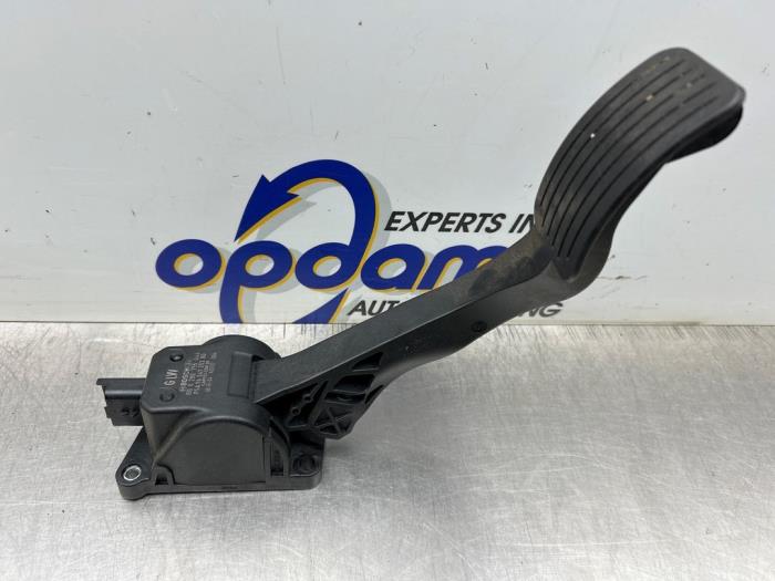 Gebruikte Gaspedaal Citroen C4 Picasso (UD/UE/UF) 2.0 16V Autom. Prijs € 40,00 Margeregeling aangeboden door Gebr Opdam B.V.