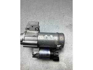 Gebruikte Startmotor BMW X5 (G05) xDrive 45 e iPerformance 3.0 24V Prijs € 150,00 Margeregeling aangeboden door Gebr Opdam B.V.