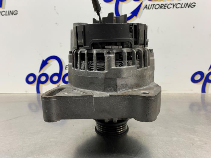 Gebruikte Dynamo Fiat Panda (169) 1.2, Classic Prijs € 70,00 Margeregeling aangeboden door Gebr Opdam B.V.