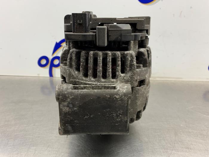 Gebruikte Alternator BMW Mini (R50/53) 1.6 16V One Prijs € 75,00 Margeregeling aangeboden door Gebr Opdam B.V.