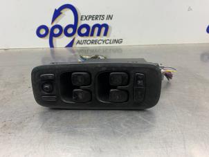 Gebruikte Ruit schakelaar elektrisch Volvo S60 I (RS/HV) 2.4 20V 140 Prijs € 30,00 Margeregeling aangeboden door Gebr Opdam B.V.