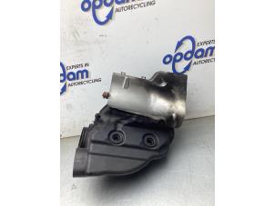 Gebruikte Luchtfilterhuis BMW 6 serie (F12) 650i V8 32V Prijs € 150,00 Margeregeling aangeboden door Gebr Opdam B.V.