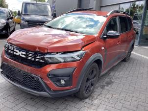 Gebruikte Versnellingsbak Dacia Jogger 1.0 TCe 100 Bi-Fuel , ECO-G 12V Prijs € 700,00 Margeregeling aangeboden door Gebr Opdam B.V.