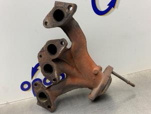 Gebruikte Uitlaatspruitstuk Dacia Sandero I (BS) 1.4 Prijs € 50,00 Margeregeling aangeboden door Gebr Opdam B.V.