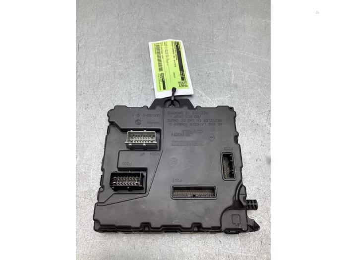 Gebruikte Module Bodycontrol Renault Kangoo Express (FW) 1.5 dCi 90 FAP Prijs € 90,75 Inclusief btw aangeboden door Gebr Opdam B.V.