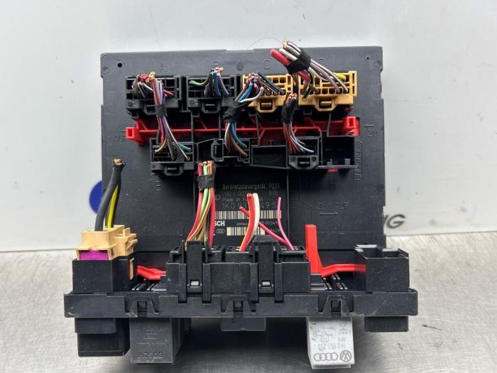 Gebruikte Computer Body Control Volkswagen Touran (1T1/T2) 1.6 Prijs € 100,00 Margeregeling aangeboden door Gebr Opdam B.V.