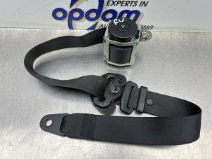 Gebruikte Veiligheidsgordel rechts-voor Mini Mini (R56) 1.6 16V Cooper S Prijs € 50,00 Margeregeling aangeboden door Gebr Opdam B.V.