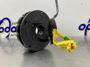 Gebruikte Airbagring Mercedes B (W245) 1.7 B-170 16V Prijs € 125,00 Margeregeling aangeboden door Gebr Opdam B.V.