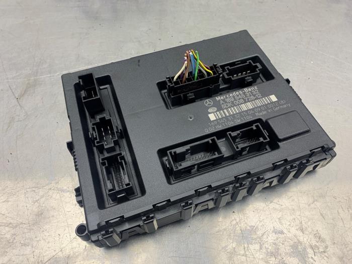 Gebruikte Bodycontrol Module Mercedes A (W169) 1.7 A-170 5-Drs. Prijs € 75,00 Margeregeling aangeboden door Gebr Opdam B.V.
