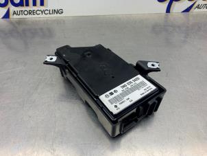 Gebruikte Regelunit Multi Media Volkswagen Polo V (6R) 1.2 TDI 12V BlueMotion Prijs € 50,00 Margeregeling aangeboden door Gebr Opdam B.V.