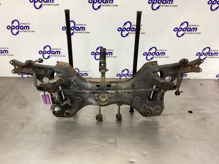 Gebruikte Subframe Volkswagen Up! (121) 1.0 12V 60 Prijs € 99,00 Margeregeling aangeboden door Gebr Opdam B.V.