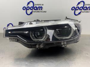 Gebruikte Koplamp links BMW 3 serie (F30) 320i 2.0 16V Prijs € 999,00 Margeregeling aangeboden door Gebr Opdam B.V.