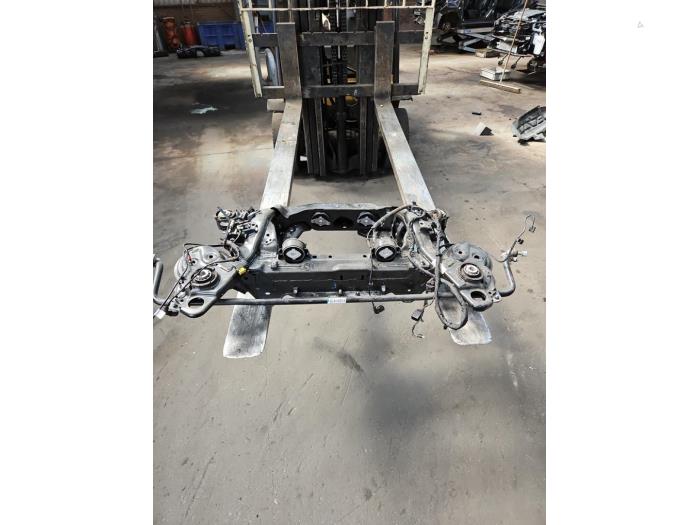 Gebruikte Subframe Volvo XC60 II (UZ) 2.0 T8 16V Polestar Engineered AWD Prijs € 500,00 Margeregeling aangeboden door Gebr Opdam B.V.