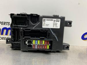 Gebruikte Zekeringkast Opel Corsa D 1.2 16V Prijs € 100,00 Margeregeling aangeboden door Gebr Opdam B.V.