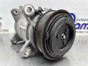 Gebruikte Aircopomp Mini Countryman (F60) 1.5 12V Cooper Prijs € 150,00 Margeregeling aangeboden door Gebr Opdam B.V.