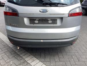 Gebruikte Bumper achter Ford S-Max (GBW) 2.0 16V Prijs € 225,00 Margeregeling aangeboden door Gebr Opdam B.V.