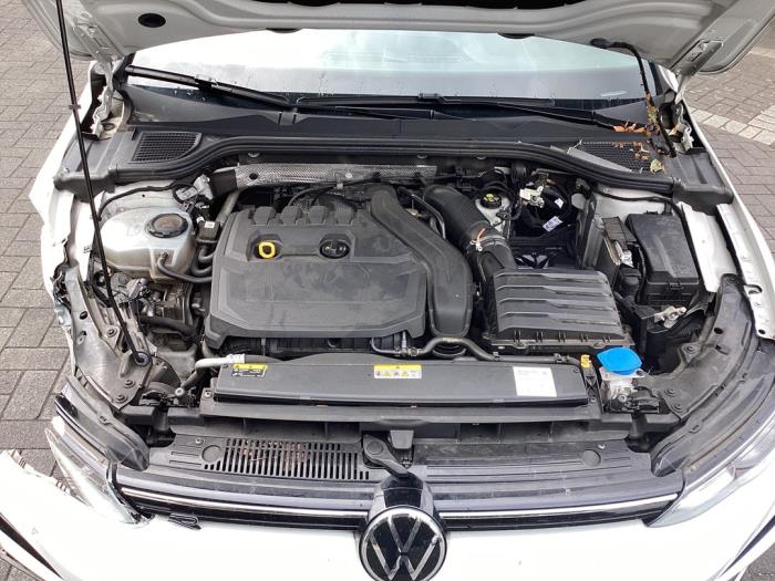 Gebruikte Motor Volkswagen Golf VIII Variant (GC5) 1.5 eTSI 16V Prijs € 3.250,00 Margeregeling aangeboden door Gebr Opdam B.V.