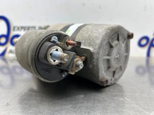 Gebruikte Startmotor Renault Twingo II (CN) 1.2 16V Prijs € 40,00 Margeregeling aangeboden door Gebr Opdam B.V.