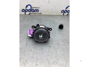 Gebruikte Mistlamp rechts-voor Suzuki Swift (ZA/ZC/ZD) 1.2 16V Prijs € 25,00 Margeregeling aangeboden door Gebr Opdam B.V.