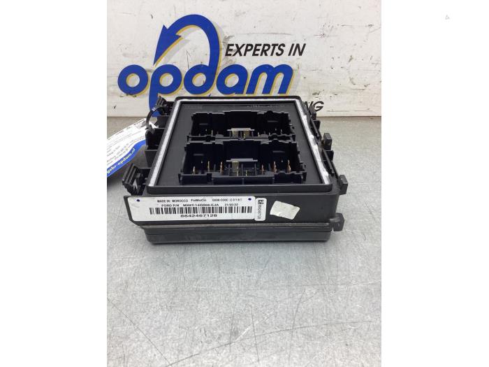 Computer Body Control van een Ford Kuga III (DFK) 2.5 PHEV 16V 2022