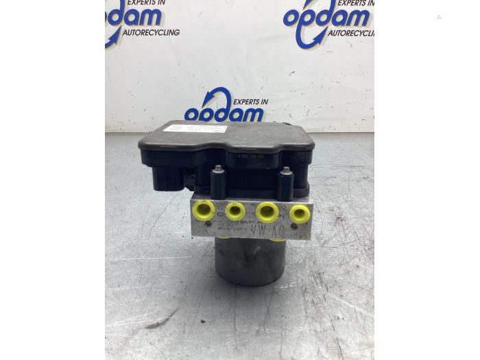 Gebruikte ABS Pomp Volkswagen Polo VI (AW1) 2.0 GTI Prijs € 150,00 Margeregeling aangeboden door Gebr Opdam B.V.