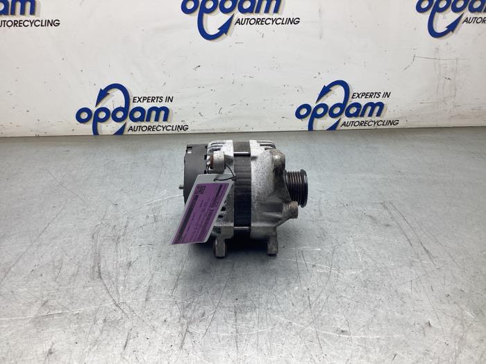 Gebruikte Dynamo Mercedes C (R205) C-180 1.6 16V Prijs op aanvraag aangeboden door Gebr Opdam B.V.