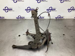 Gebruikte Fusee links-achter Honda Civic (FA/FD) 1.3 Hybrid Prijs € 150,00 Margeregeling aangeboden door Gebr Opdam B.V.