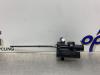 Tankklep Vergrendelingsmotor van een Renault Clio IV (5R) 0.9 Energy TCE 90 12V 2013