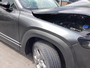 Gebruikte Scherm rechts-voor Mazda MX-30 e-SkyActiv 145 Prijs € 350,00 Margeregeling aangeboden door Gebr Opdam B.V.