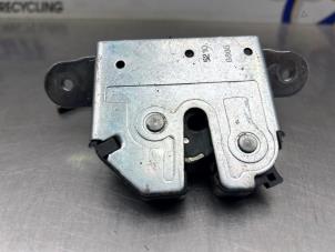 Gebruikte Slotmechaniek Achterklep Opel Meriva 1.4 Turbo 16V ecoFLEX Prijs € 40,00 Margeregeling aangeboden door Gebr Opdam B.V.