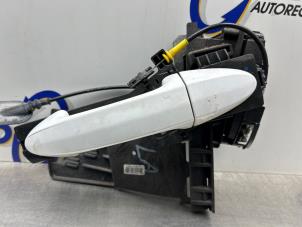 Gebruikte Deurslot Mechaniek 4Deurs links-achter Ford Fiesta 6 (JA8) 1.25 16V Prijs € 50,00 Margeregeling aangeboden door Gebr Opdam B.V.