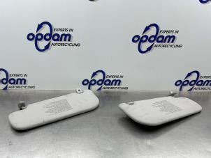 Gebruikte Zonneklep Kia Picanto (BA) 1.1 12V Prijs € 40,00 Margeregeling aangeboden door Gebr Opdam B.V.