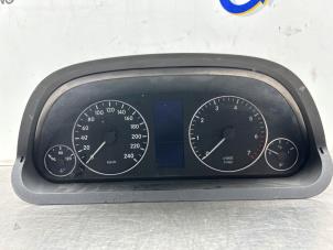 Gebruikte Kilometerteller KM Mercedes A (W169) 1.5 A-150 5-Drs. Prijs € 75,00 Margeregeling aangeboden door Gebr Opdam B.V.