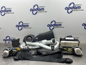 Gebruikte Airbag Set + Module Fiat 500C (312) 0.9 TwinAir 80 Prijs op aanvraag aangeboden door Gebr Opdam B.V.