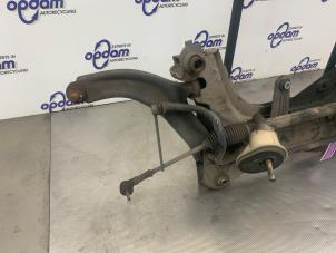 Subframe van een Renault Clio III (BR/CR) 1.2 16V 75 2009