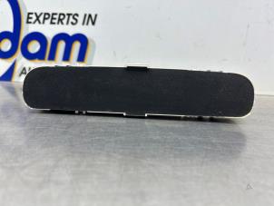 Gebruikte Display Interieur Chevrolet Spark (M300) 1.0 16V Bifuel Prijs € 25,00 Margeregeling aangeboden door Gebr Opdam B.V.