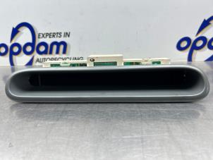 Gebruikte Display Interieur Renault Twingo (C06) 1.2 Prijs € 35,00 Margeregeling aangeboden door Gebr Opdam B.V.