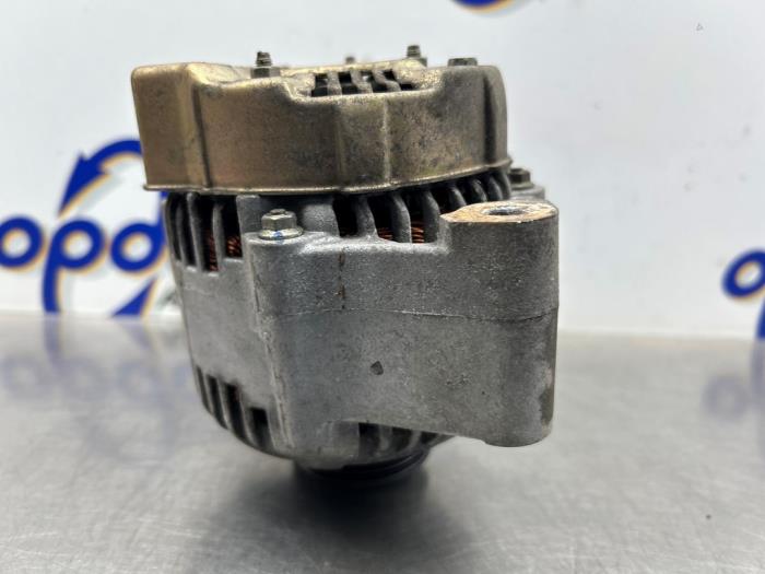 Gebruikte Dynamo Suzuki Alto (RF410) 1.1 16V Prijs € 75,00 Margeregeling aangeboden door Gebr Opdam B.V.