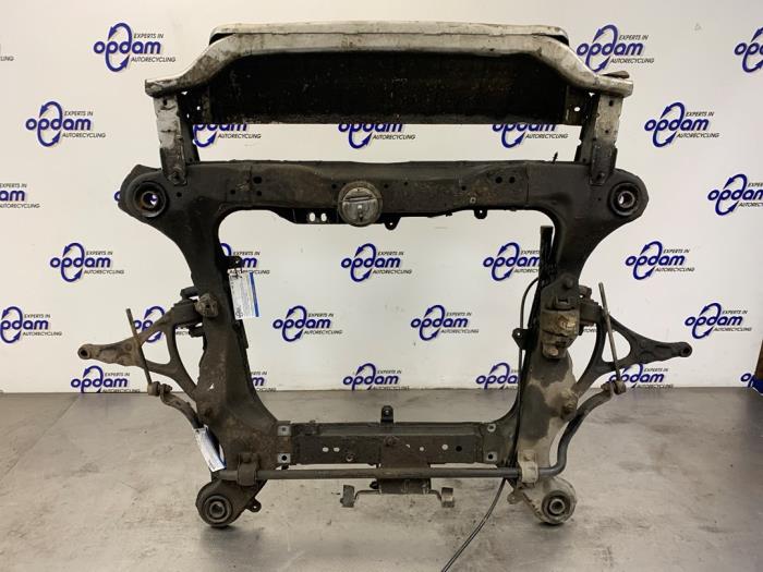 Gebruikte Subframe Volvo XC90 I 2.5 T 20V Prijs € 250,00 Margeregeling aangeboden door Gebr Opdam B.V.