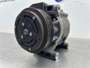 Gebruikte Pomp Airco Fiat 500C (312) 0.9 TwinAir 80 Prijs € 75,00 Margeregeling aangeboden door Gebr Opdam B.V.