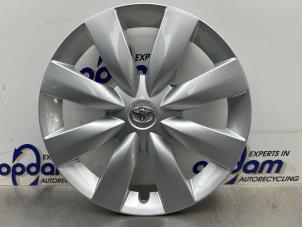 Gebruikte Wieldop Toyota Avensis (T25/B1B) 1.8 16V VVT-i Prijs € 30,25 Inclusief btw aangeboden door Gebr Opdam B.V.