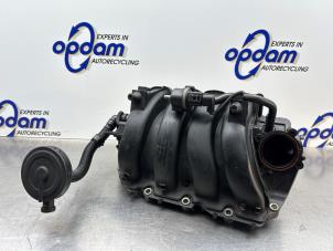 Gebruikte Inlaatspruitstuk Volkswagen Golf V (1K1) 1.6 FSI 16V Prijs € 50,00 Margeregeling aangeboden door Gebr Opdam B.V.