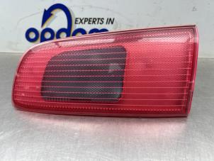 Gebruikte Achterlicht rechts Mazda 2 (NB/NC/ND/NE) 1.4 16V Prijs € 35,00 Margeregeling aangeboden door Gebr Opdam B.V.