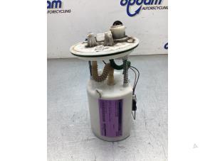 Gebruikte Tank element Pomp Hyundai iX20 (JC) 1.6 CRDi 16V VGT Prijs € 100,00 Margeregeling aangeboden door Gebr Opdam B.V.