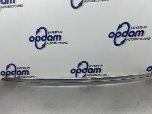 Nieuwe Sierlijst achterklep Toyota Yaris Cross (PB1/PJ1) 1.5 12V Hybrid 115 4x4 Prijs € 90,75 Inclusief btw aangeboden door Gebr Opdam B.V.