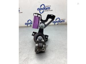 Gebruikte Motorrubber Honda Civic (FK1/2/3) 1.4i VTEC 16V Prijs € 30,00 Margeregeling aangeboden door Gebr Opdam B.V.