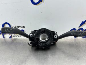 Gebruikte Combischakelaar Stuurkolom Volkswagen Up! (121) 1.0 12V 60 Prijs € 70,00 Margeregeling aangeboden door Gebr Opdam B.V.