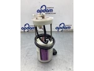 Gebruikte Benzinepomp Honda Civic (FK1/2/3) 1.4i VTEC 16V Prijs € 90,00 Margeregeling aangeboden door Gebr Opdam B.V.