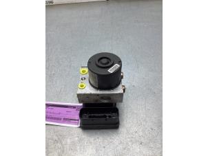 Gebruikte ABS Pomp Volkswagen Golf V (1K1) 1.4 FSI 16V Prijs € 80,00 Margeregeling aangeboden door Gebr Opdam B.V.