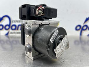 Gebruikte ABS Pomp Ford Focus 2 Wagon 1.4 16V Prijs € 100,00 Margeregeling aangeboden door Gebr Opdam B.V.